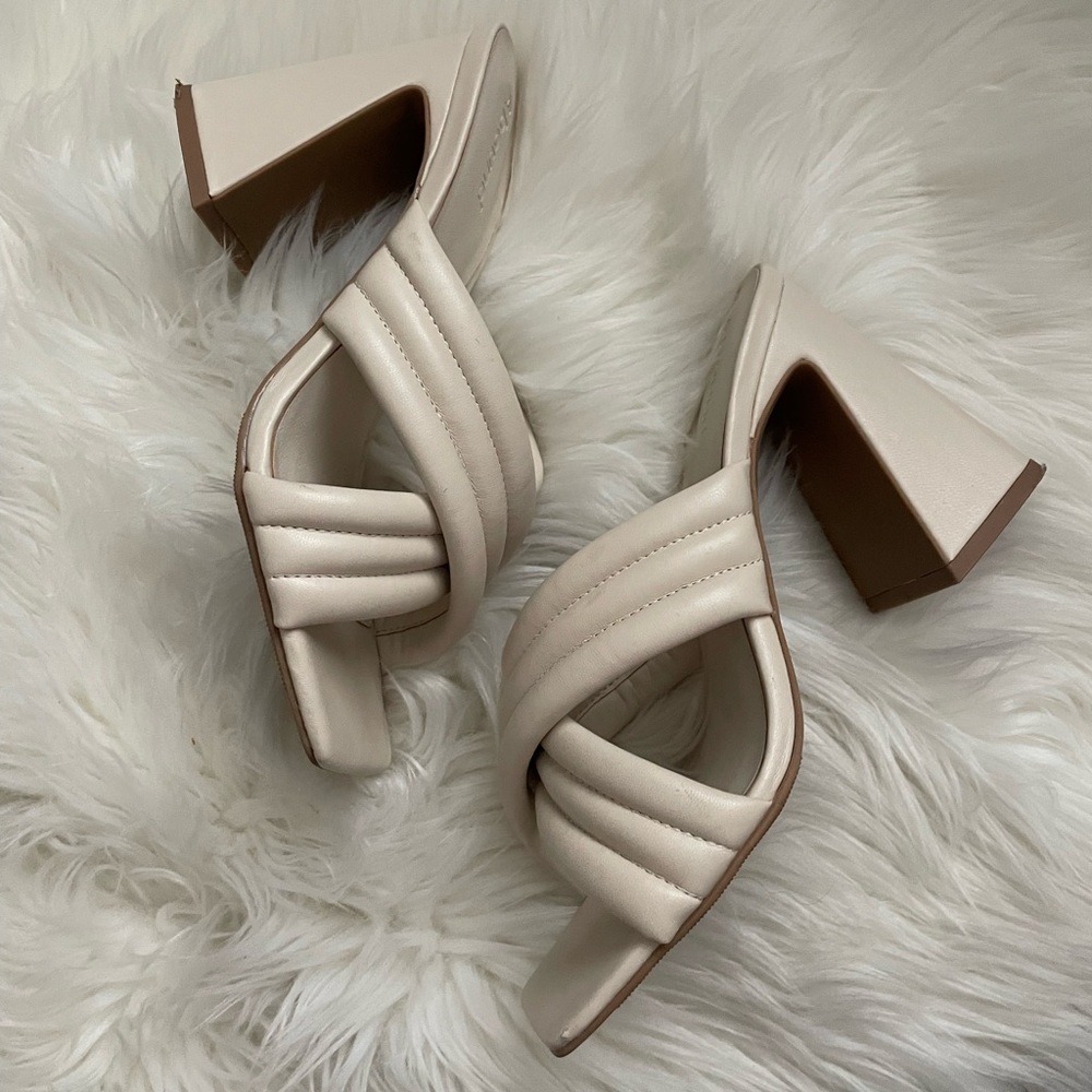 Abound ivory thick heeled heel